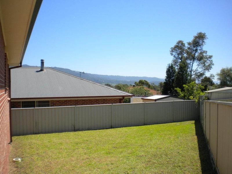 7 Freesia Crescent, Bomaderry NSW 2541