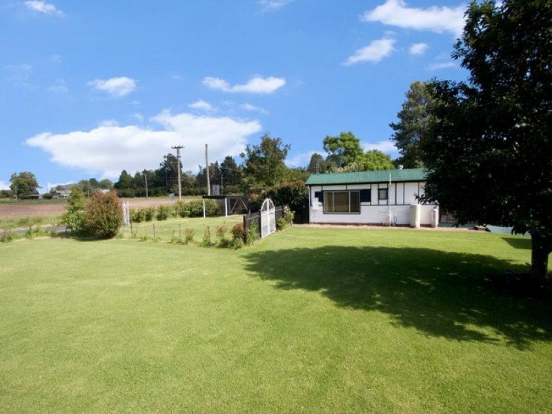 7 Millbank Road, Terara NSW 2540