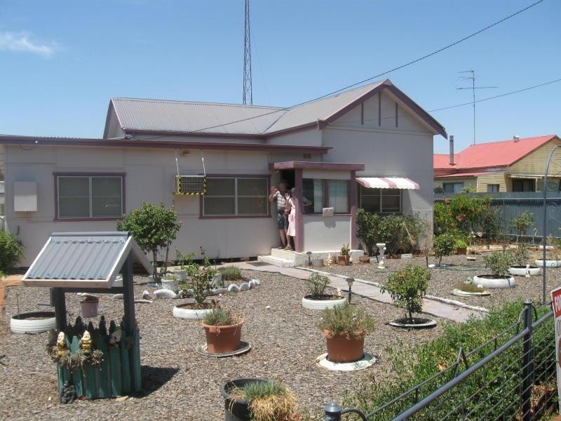 13 Mackrell Street, Ungarie NSW 2669