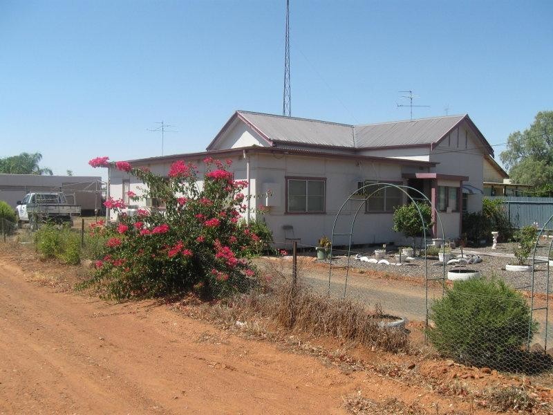 13 Mackrell Street, Ungarie NSW 2669