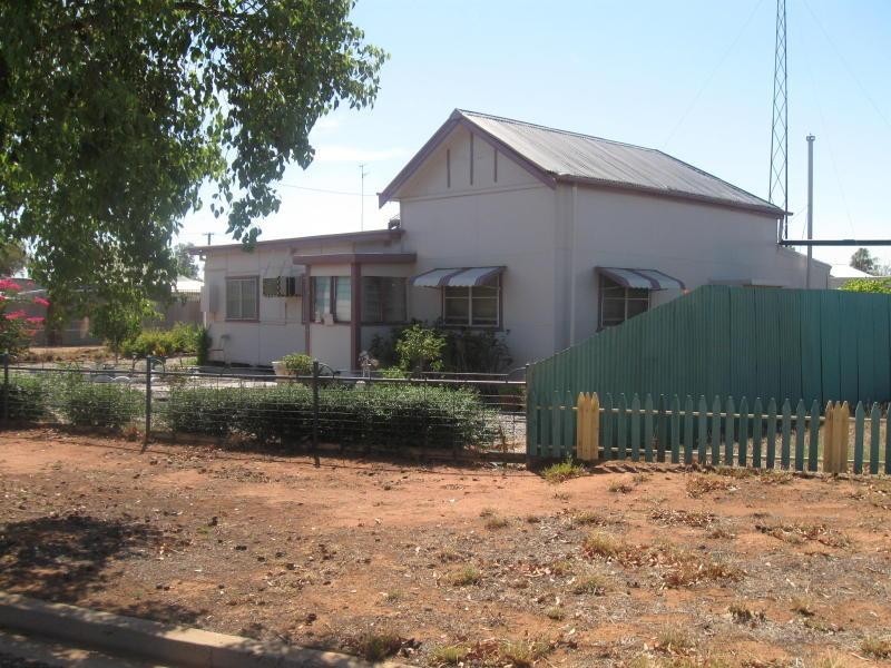 13 Mackrell Street, Ungarie NSW 2669