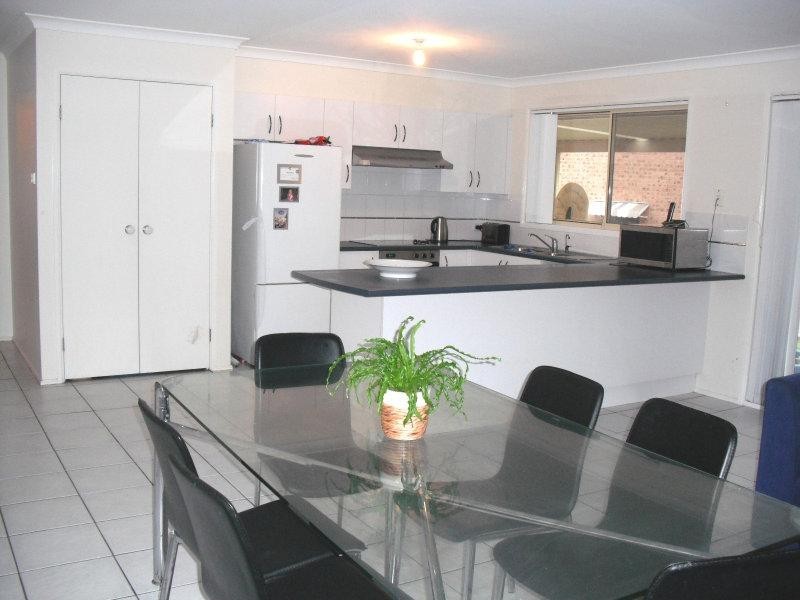 22 Hibiscus Place, Bomaderry NSW 2541