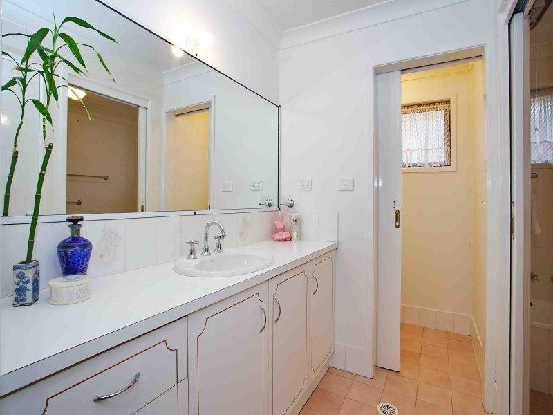 60 Main Road, Cambewarra NSW 2540