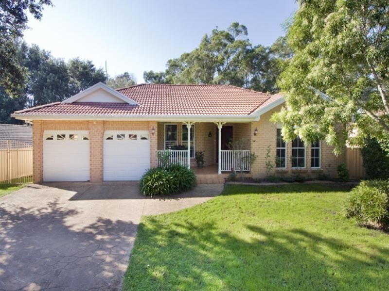 14 Magnolia Grove, Bomaderry NSW 2541