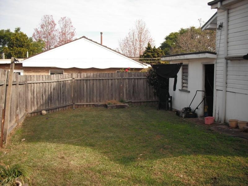 12 Karowa Street, Bomaderry NSW 2541