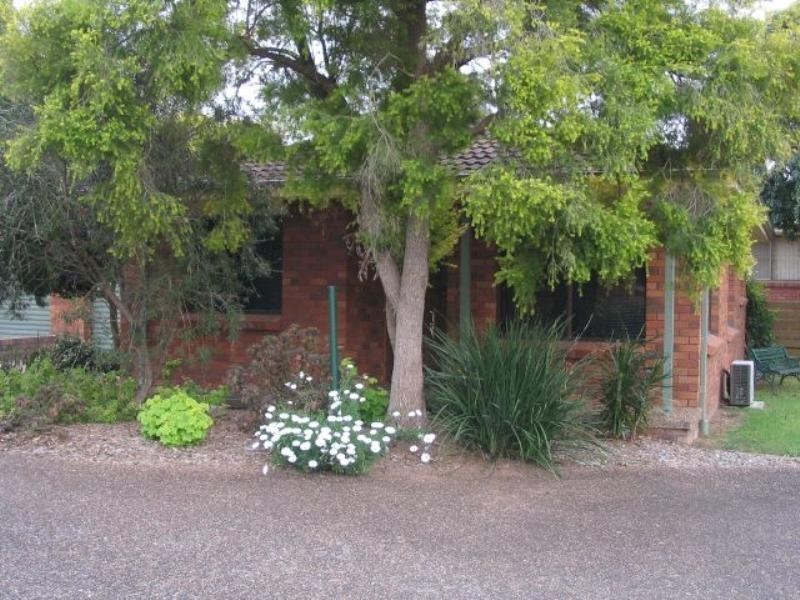 54 Tarawal Street, Bomaderry NSW 2541