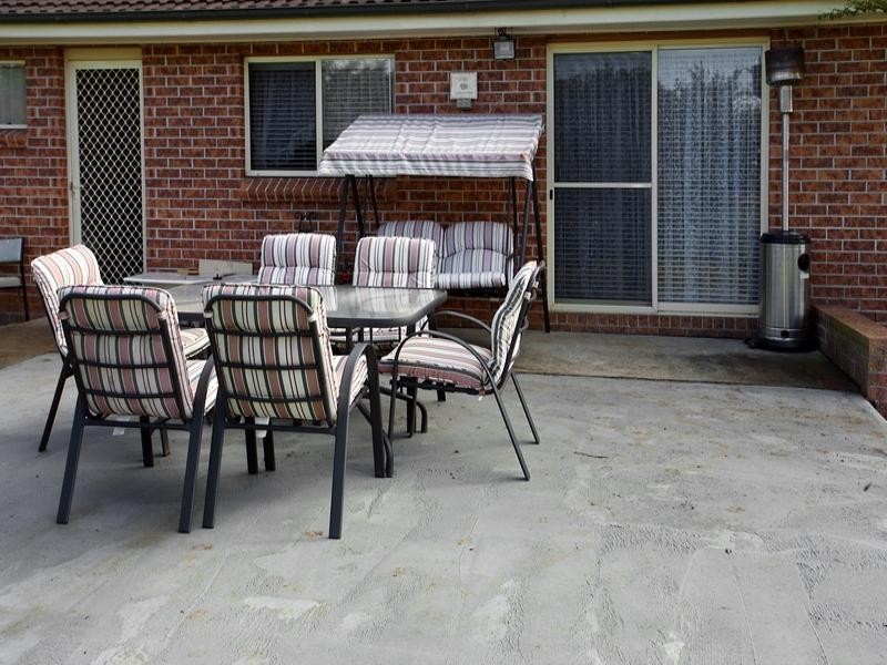 2 Farrelly Place, Bomaderry NSW 2541