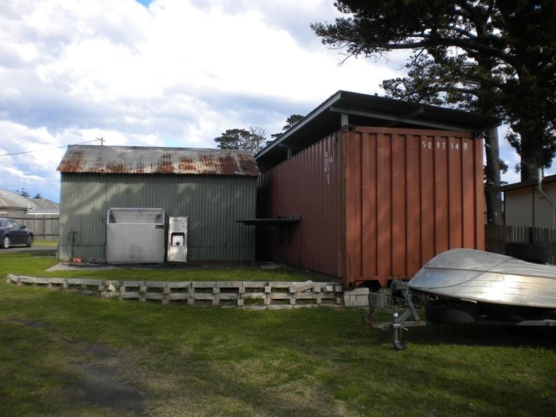 11 West Street, Greenwell Point NSW 2540