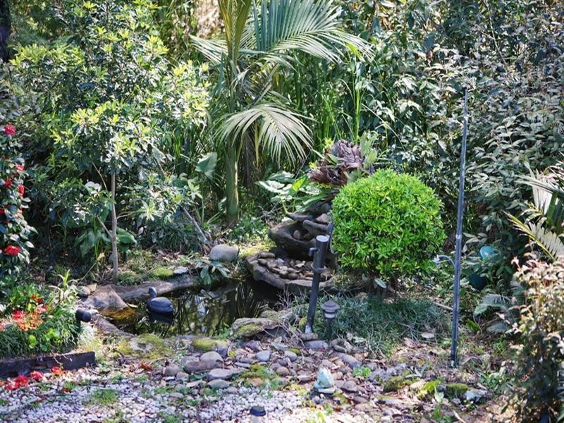 16 Linnane Street, Falls Creek NSW 2540