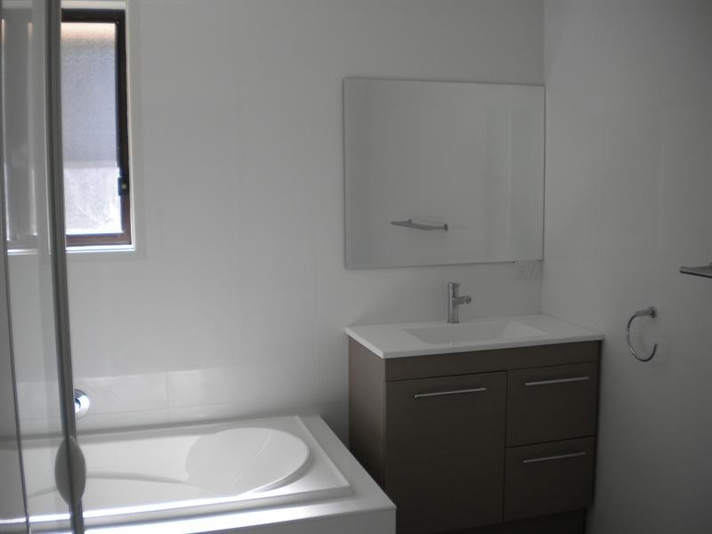 3 Isa Road, Worrigee NSW 2540