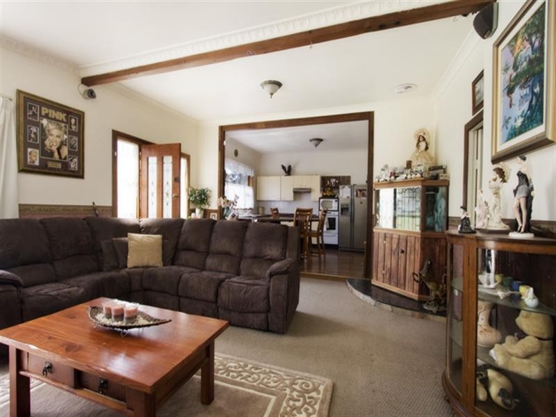 54 Hillcrest Avenue, South Nowra NSW 2541