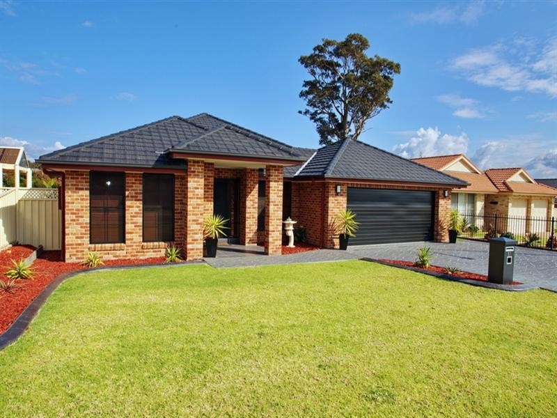 11 Burradoo Crescent, Worrigee NSW 2540