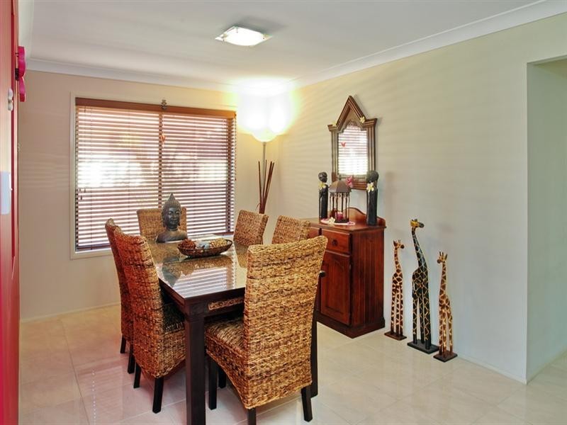 11 Burradoo Crescent, Worrigee NSW 2540