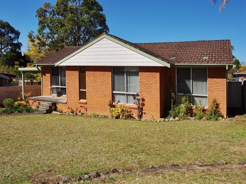 10 Bindon Close, Bomaderry NSW 2541