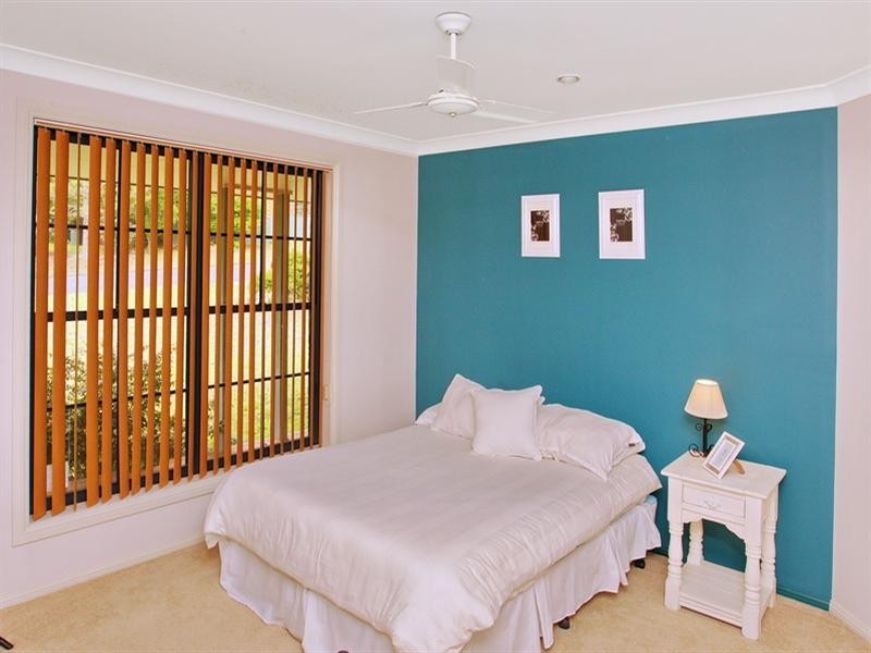 2 Gunyuma Crescent, North Nowra NSW 2541
