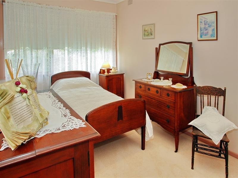 94 Walsh Crescent, North Nowra NSW 2541