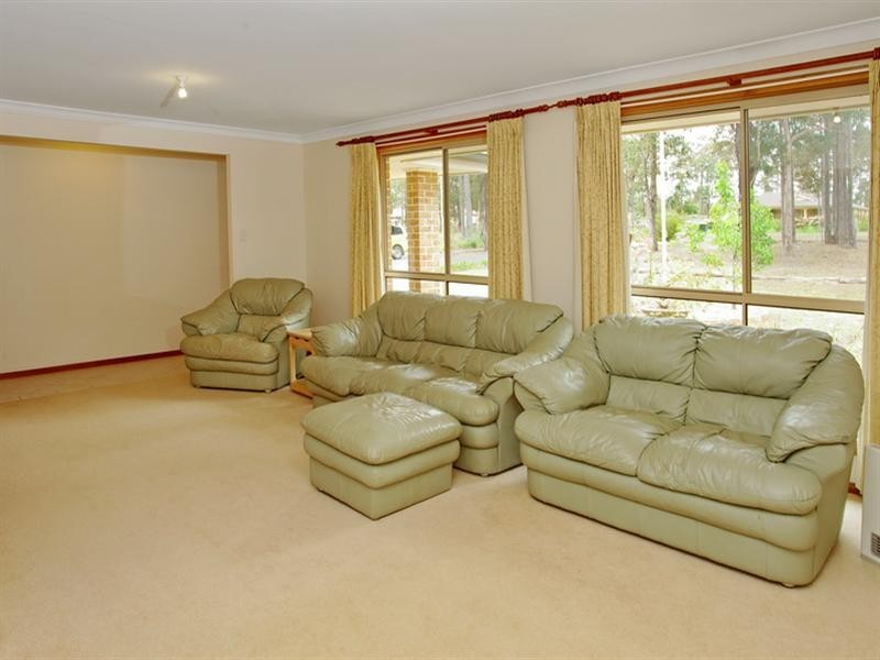 113 Timber Ridge Drive, Nowra Hill NSW 2540