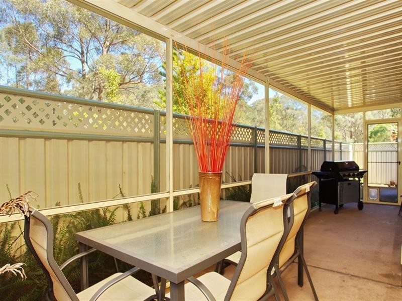 16 Linnane Street, Falls Creek NSW 2540