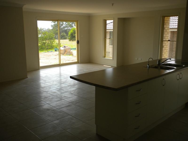 3 Flatrock Estate, West Nowra NSW 2541