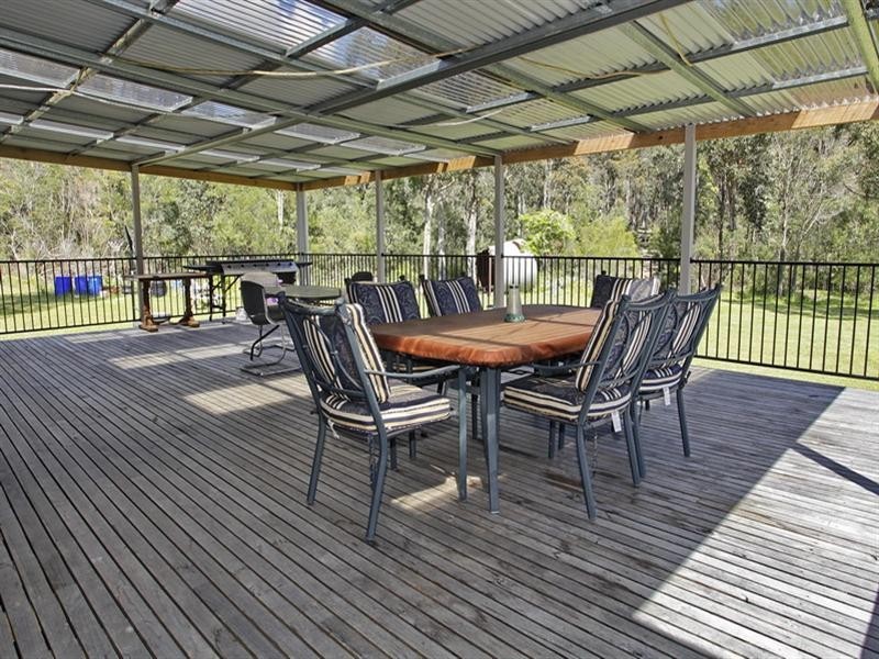 124 Watt Road, Falls Creek NSW 2540