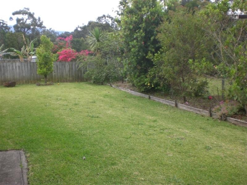 11 Paruna Place, North Nowra NSW 2541