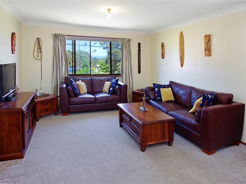 6 Pelican Street, Sanctuary Point NSW 2540