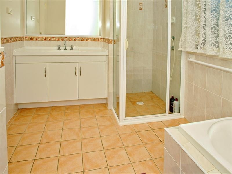 73 Burradoo Crescent, Worrigee NSW 2540