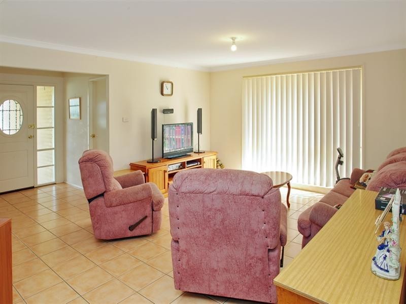 73 Burradoo Crescent, Worrigee NSW 2540