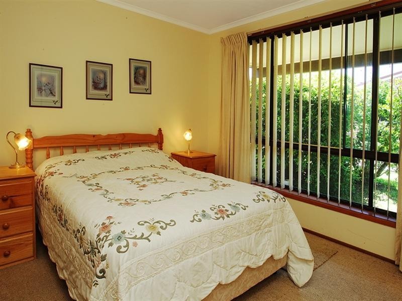 28 Glenair Avenue, West Nowra NSW 2541