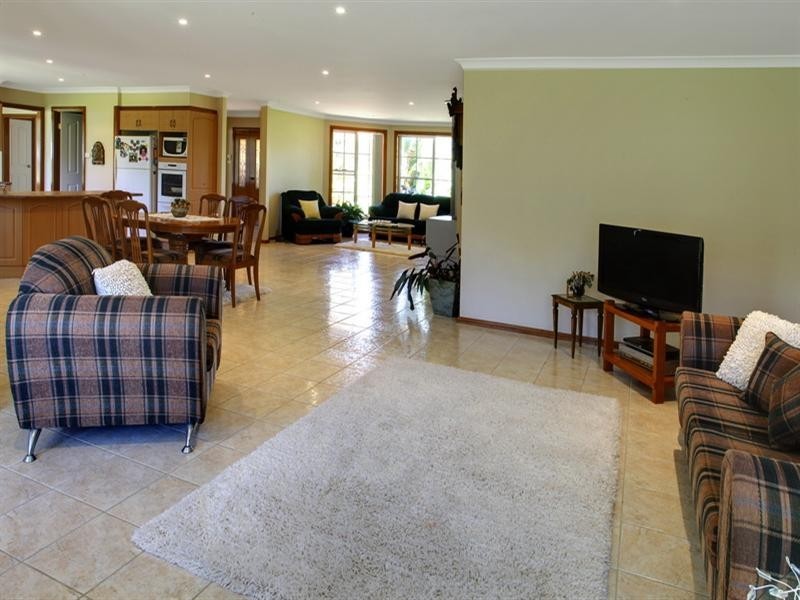 89 Wyanga Crescent, Worrigee NSW 2540