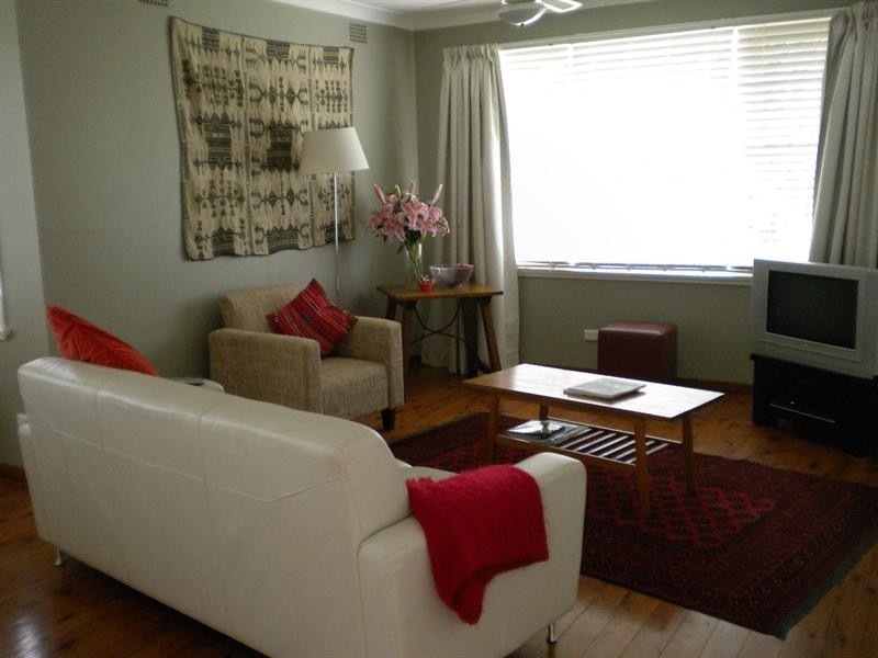 9 Hewlett Avenue, North Nowra NSW 2541