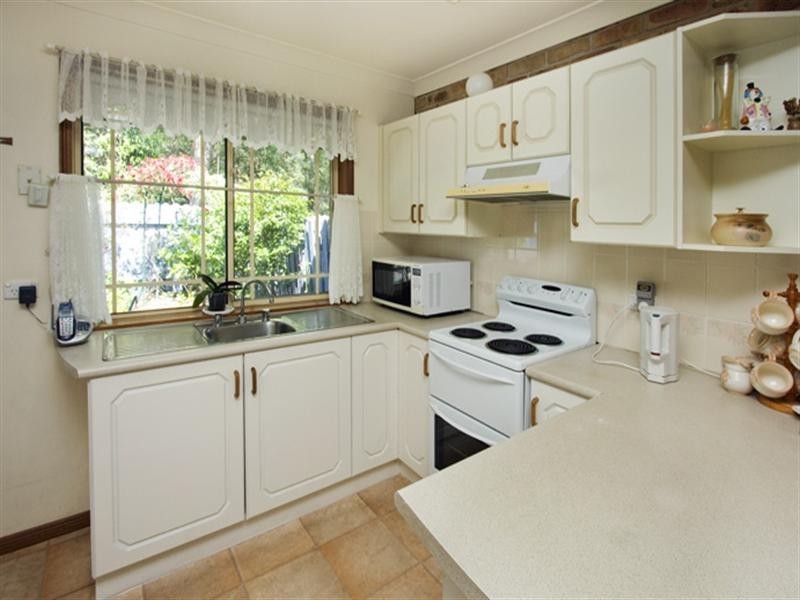 7/8 Regent Place, Bomaderry NSW 2541