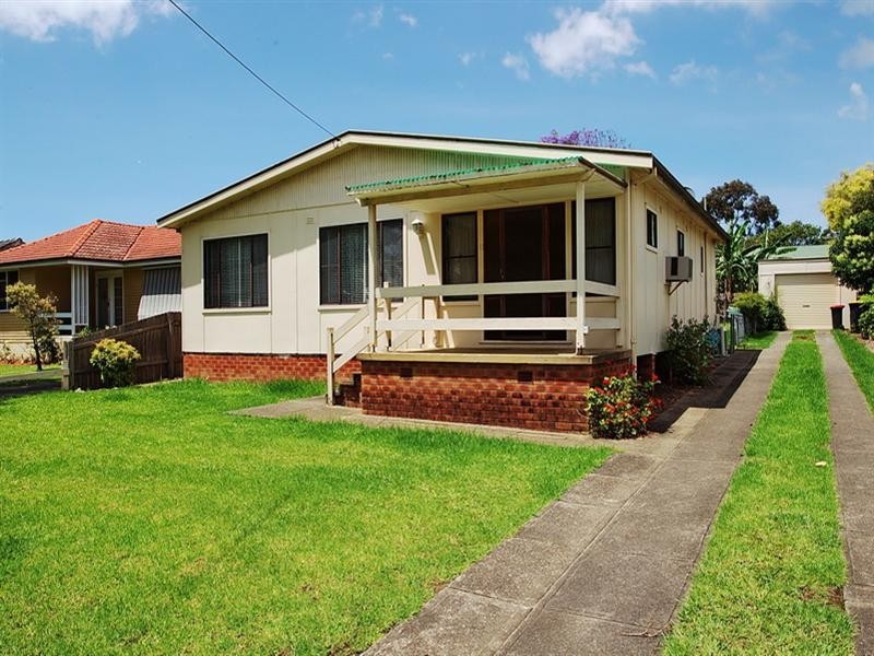 72 Albert Street, Nowra NSW 2541