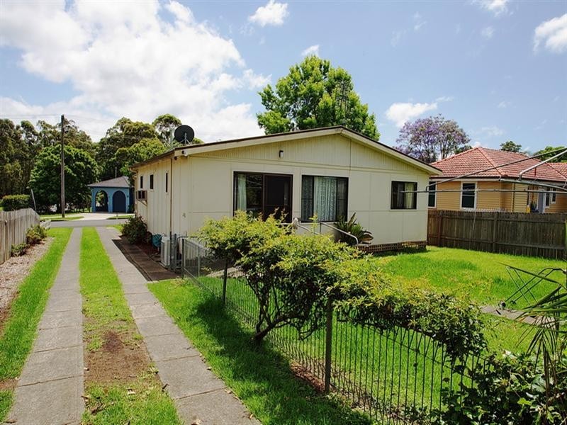 72 Albert Street, Nowra NSW 2541