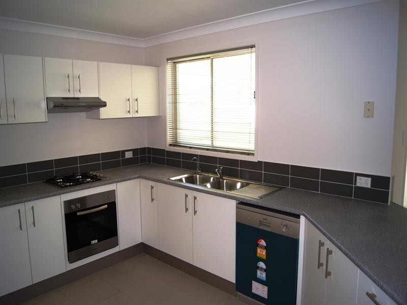 46 Blue Bell Way, Worrigee NSW 2540