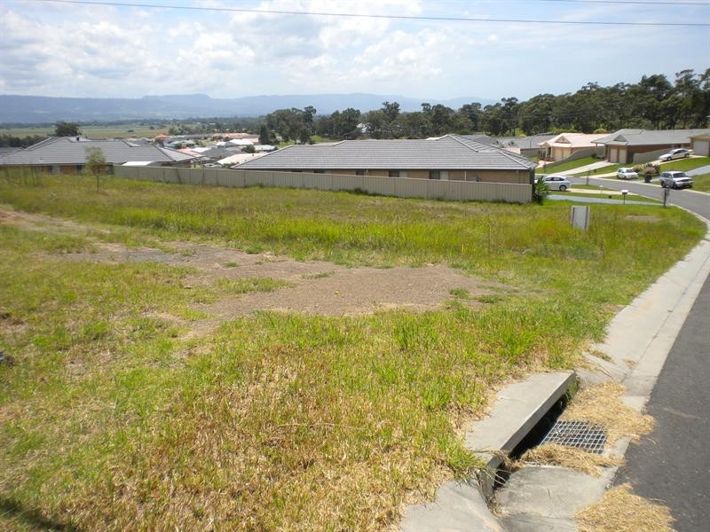 30 Warrigal Street, Worrigee NSW 2540