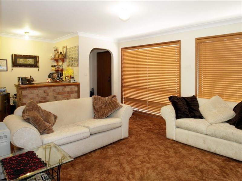 4 Paruna Place, North Nowra NSW 2541