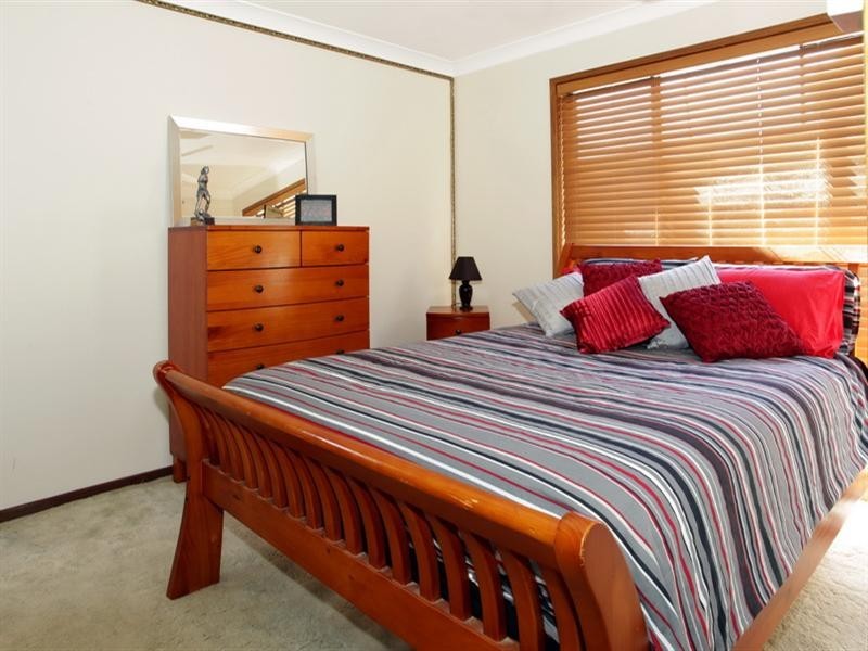 4 Paruna Place, North Nowra NSW 2541