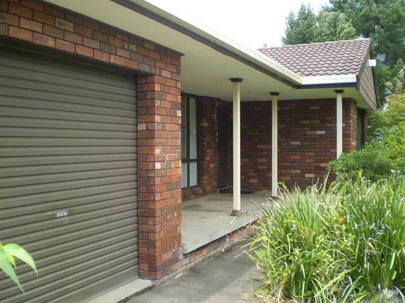 70 Salisbury Drive, Nowra NSW 2541