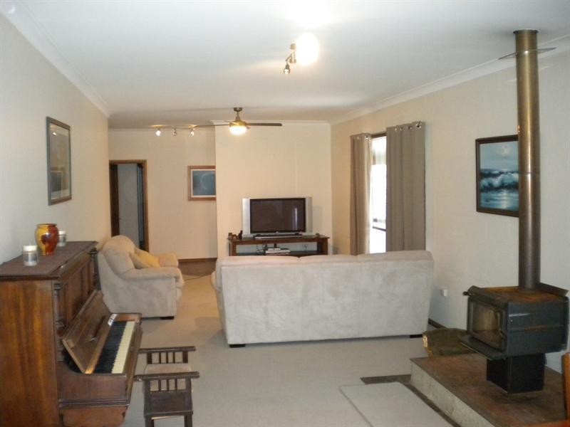 62 Sheaffe Street, Callala Bay NSW 2540