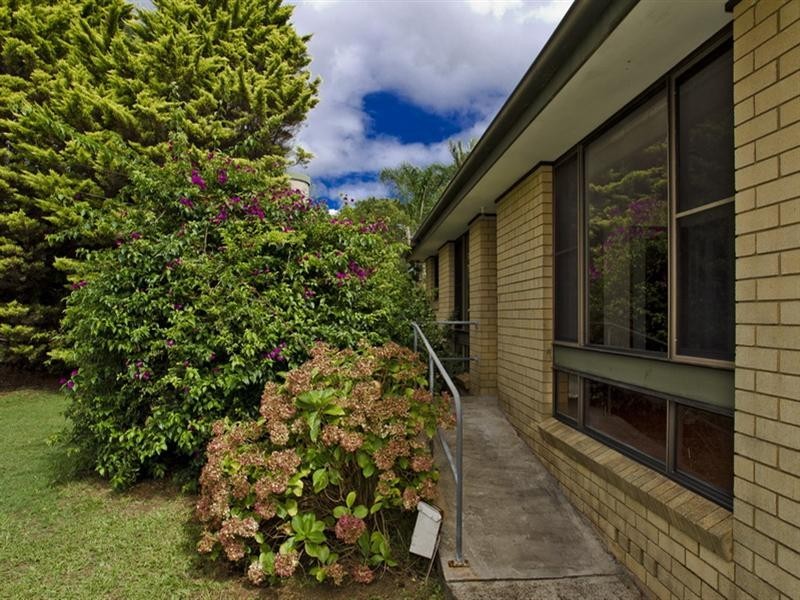 5 Byron Avenue, North Nowra NSW 2541