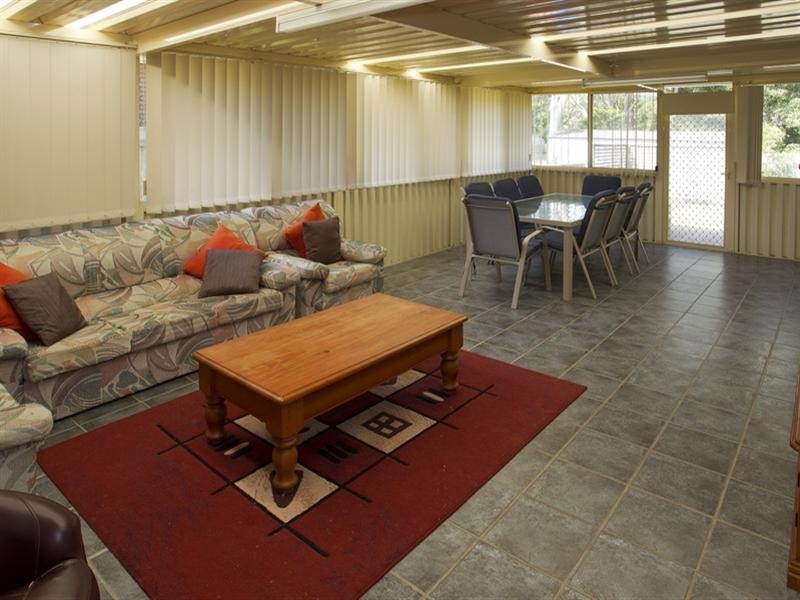 14 Glenair Avenue, West Nowra NSW 2541