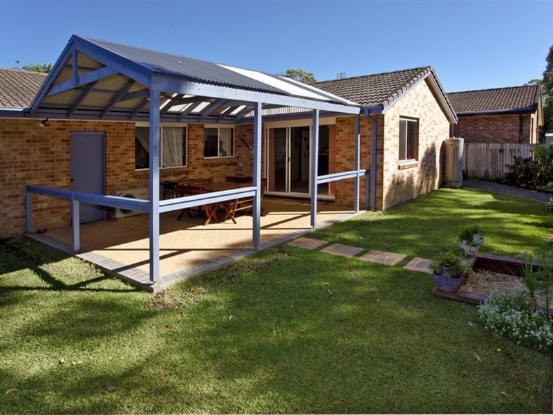 12 Glenair Avenue, West Nowra NSW 2541