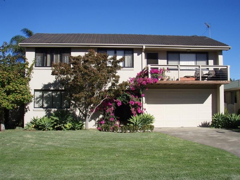 6 Elia Avenue, Nowra NSW 2541