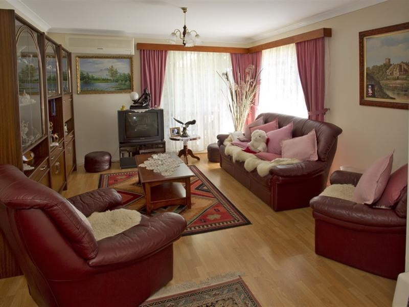 29 Burradoo Crescent, Nowra NSW 2541