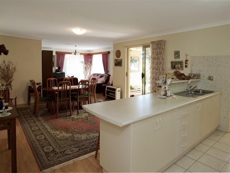 29 Burradoo Crescent, Nowra NSW 2541