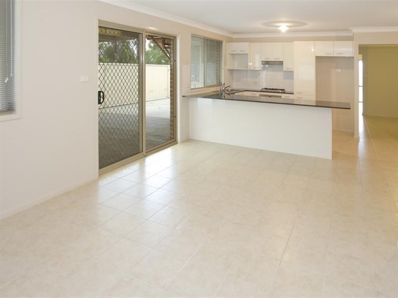 6 Paino Crescent, Sanctuary Point NSW 2540