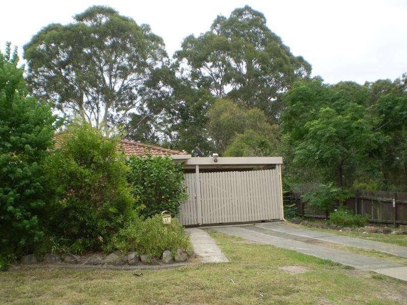 31 Moresby Place, Nowra NSW 2541