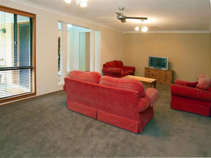 110 Timber Ridge Drive, Nowra Hill NSW 2540