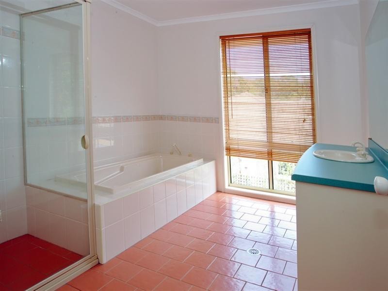 6C Kells Road, Tomerong NSW 2540